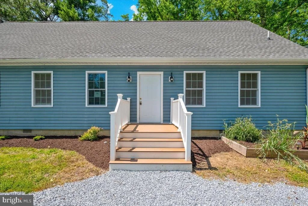 Photo of 10705 MILLBROOK DRIVE