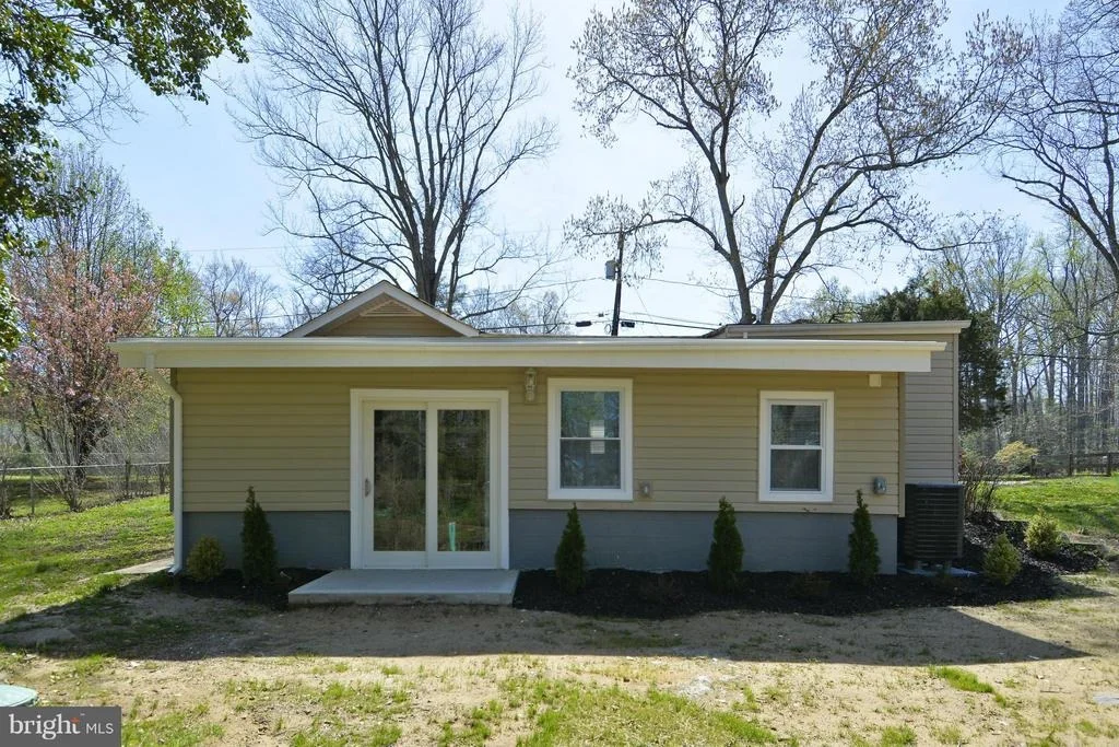 Photo of 2808 GLEN ISLE ROAD