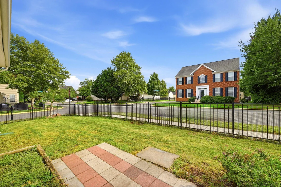 Photo of 17037 LOFTRIDGE LANE