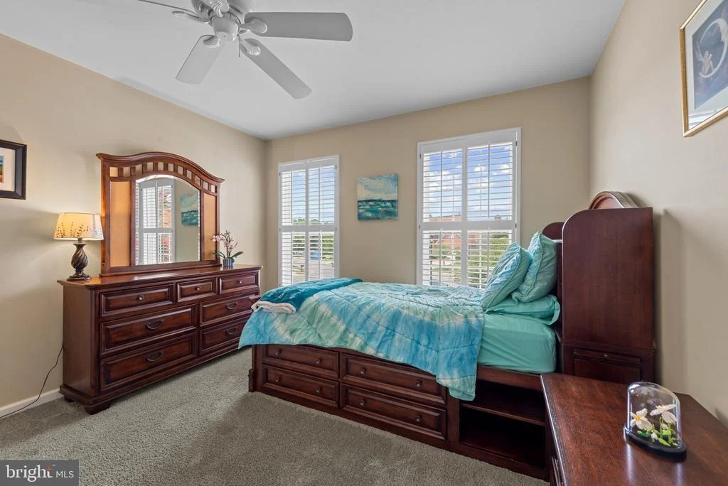 Photo of 6074 AVALON DRIVE SE