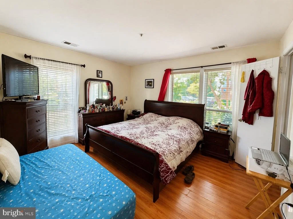 Photo of Unit 4A2 at 3176 SUMMIT SQUARE DRIVE