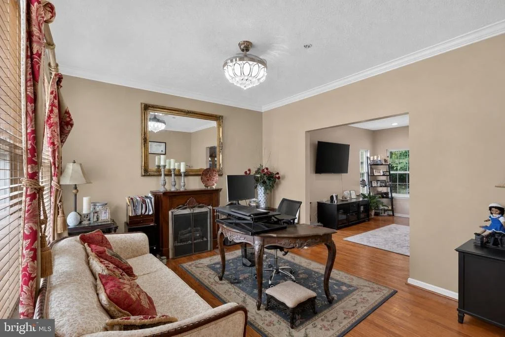 Photo of 9106 HELMSLEY DRIVE