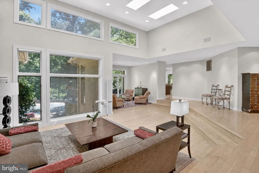 Photo of 10801 BALANTRE LANE