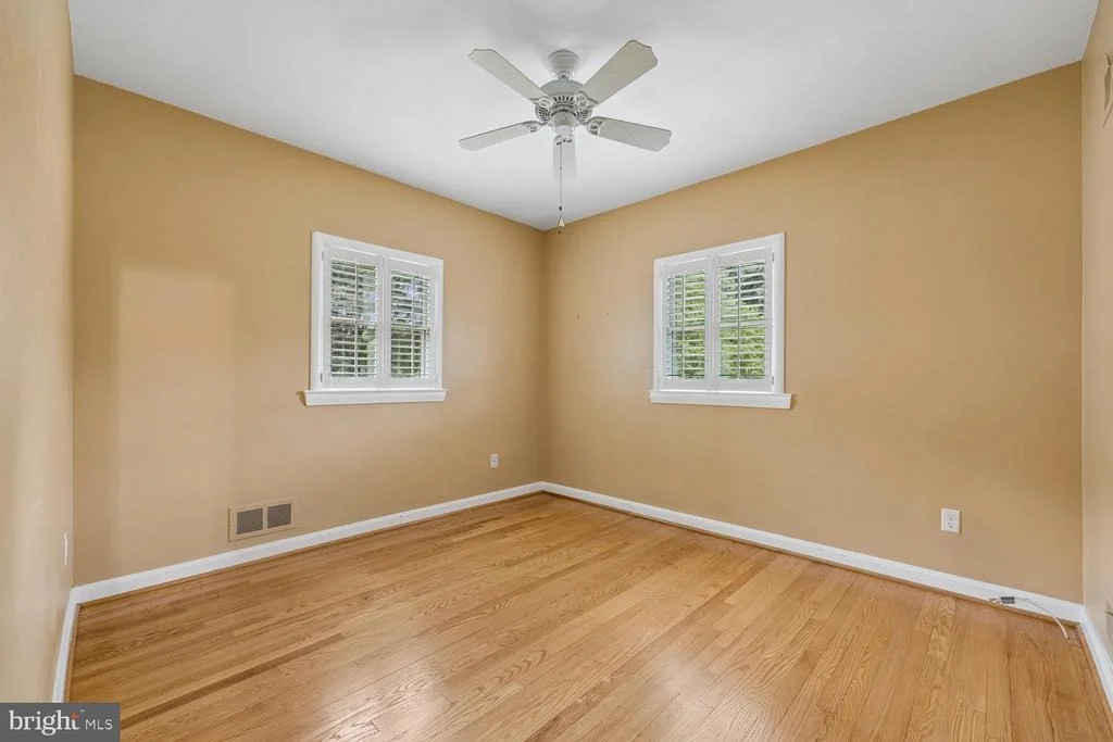 Photo of 1121 TANLEY ROAD