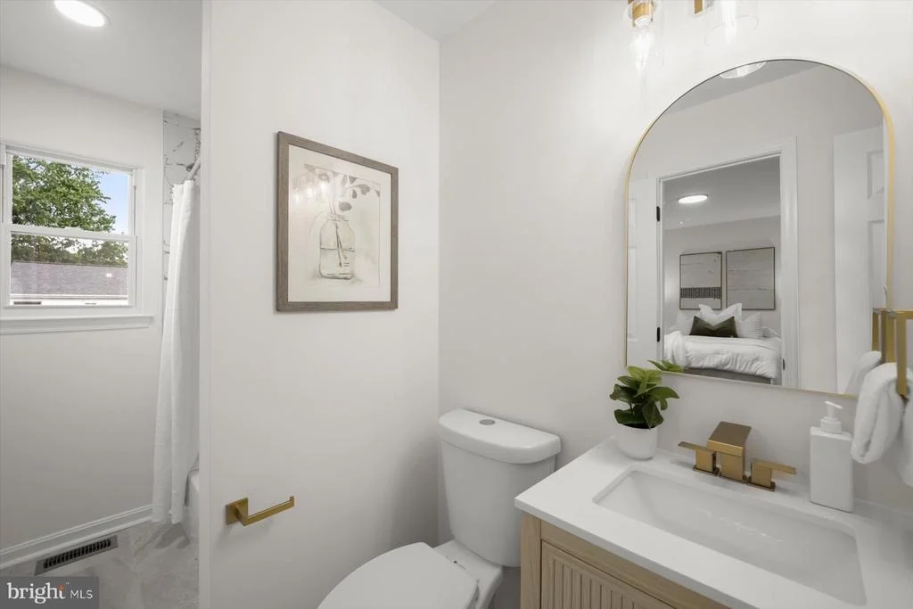 Photo of 1506 OPUS AVENUE