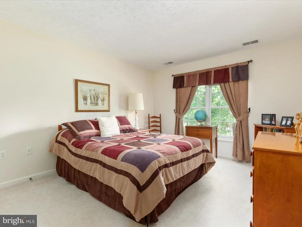 Photo of 228 SUNSET CIRCLE