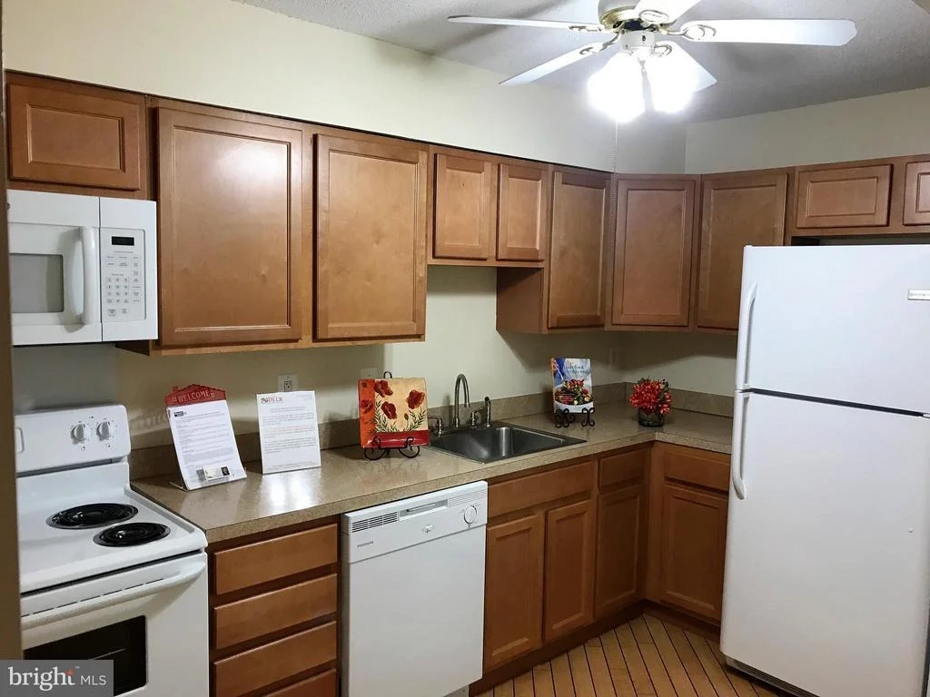 Photo of Unit 3115 at 15115 INTERLACHEN DRIVE