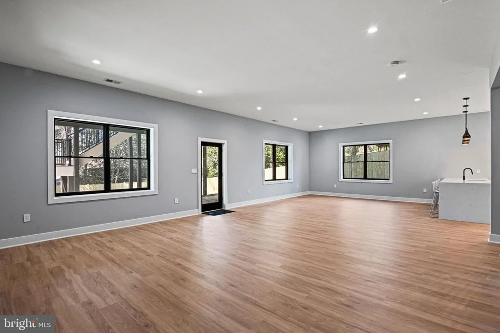 Photo of 1052 BALLS HILL ROAD