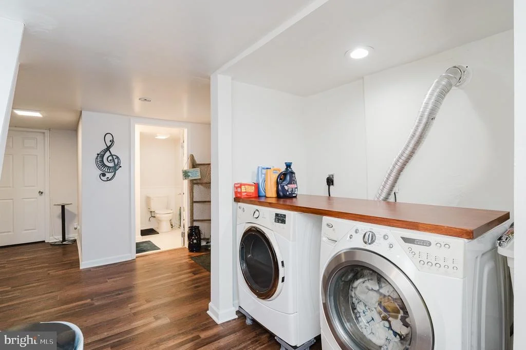 Photo of 403 WEBB LANE