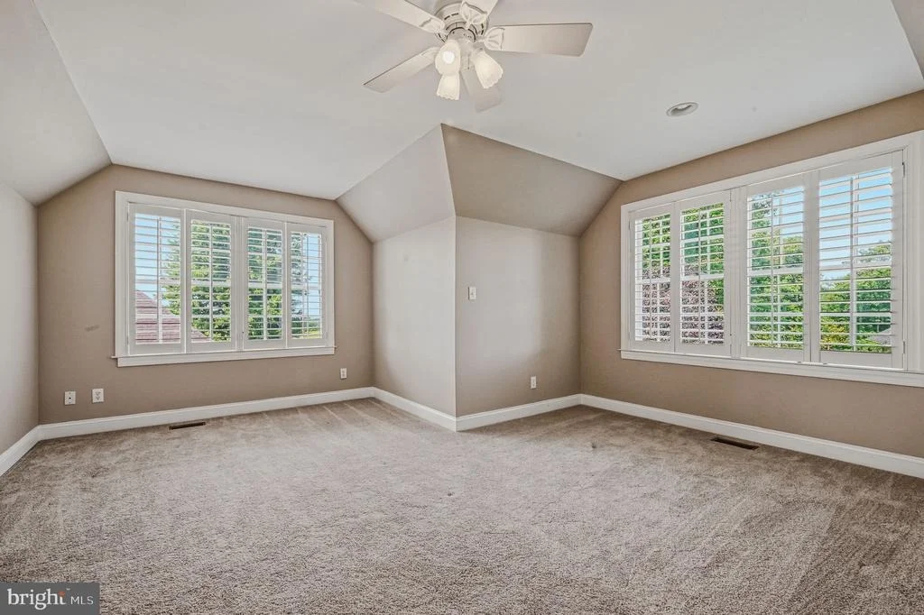 Photo of 264 REGENT CIRCLE