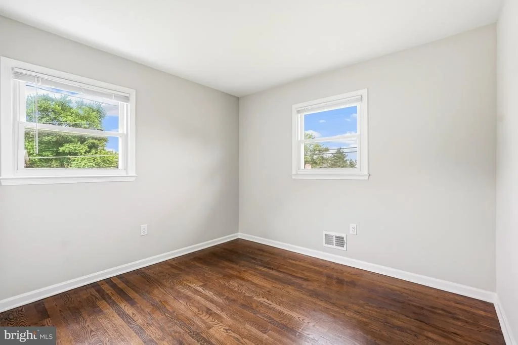 Photo of 7107 DOWER HOUSE ROAD