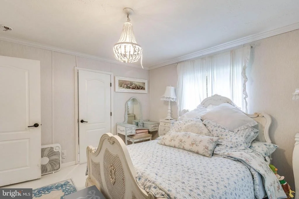Photo of 25762 HOLLY VIEW DRIVE
