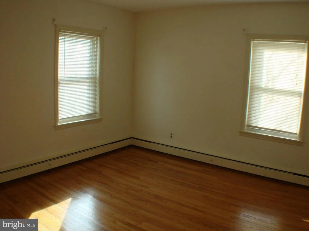 Photo of 706 FAIRVIEW AVENUE