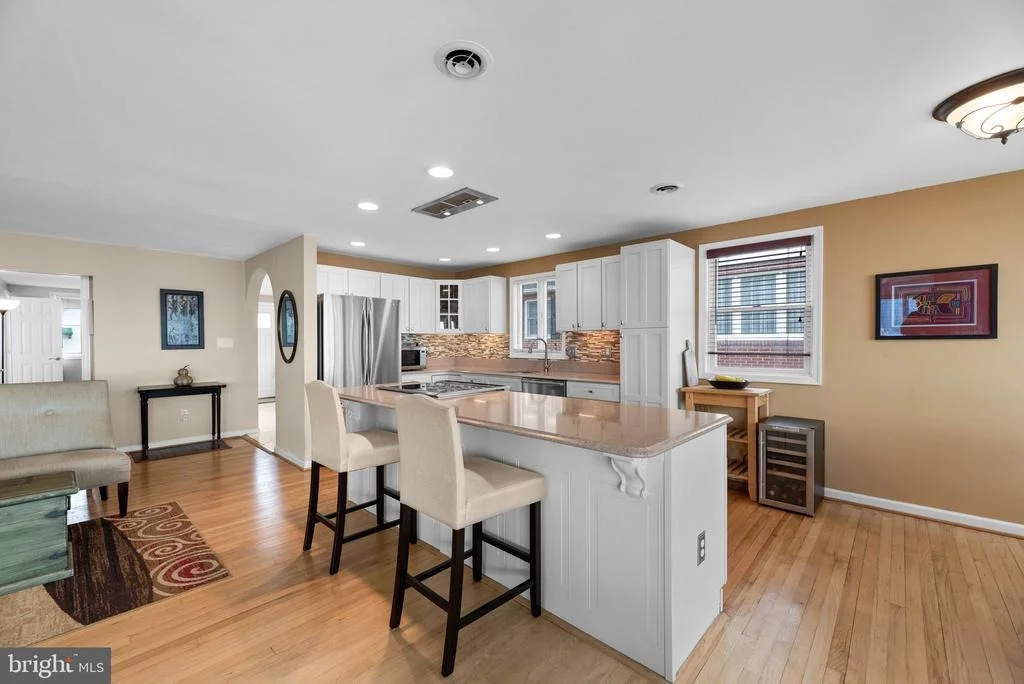 Photo of 3621 BAY DRIVE
