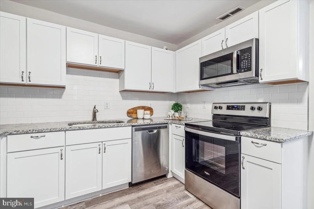 Photo of 706 TRAIL AVENUE