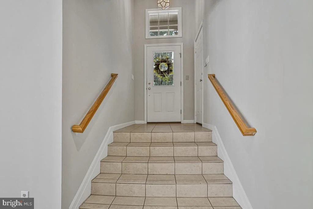 Photo of 421 EDGEWATER ROAD
