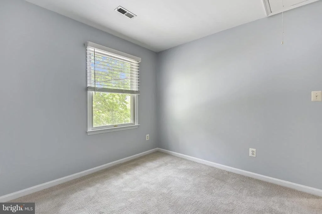 Photo of 722 MILLS WAY