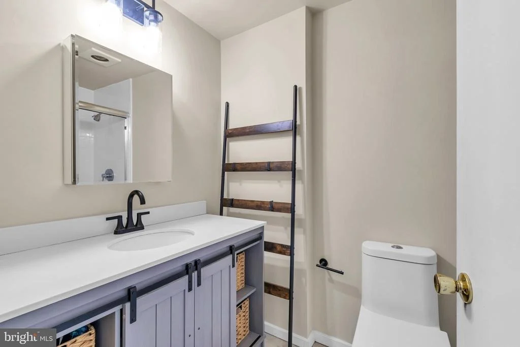 Photo of 10019 PRATT PLACE