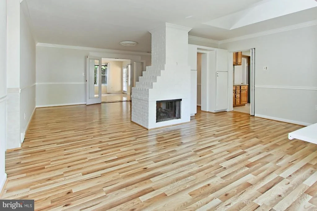 Photo of 5212 JULIET STREET