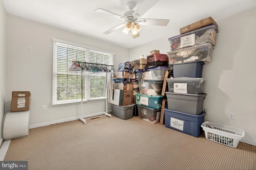 Photo of 2094 E GREENLEAF DRIVE