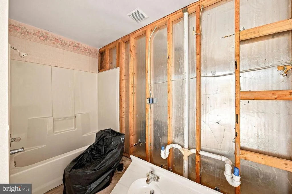 Photo of 6313 GRANT CHAPMAN DRIVE