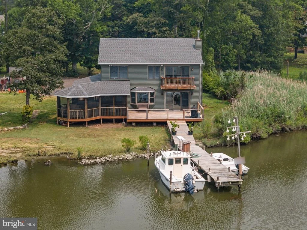 Photo of 1241 JOHNSON DRIVE