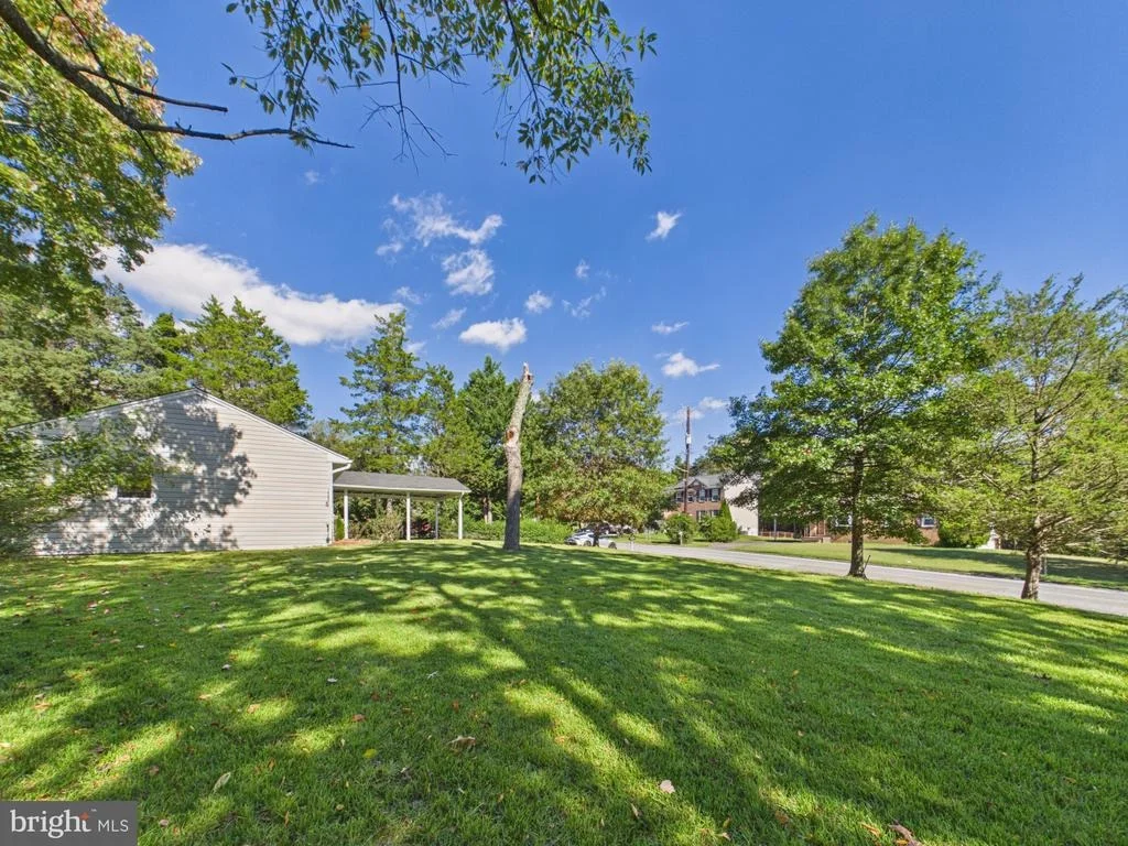 Photo of 8317 SCHULTZ ROAD