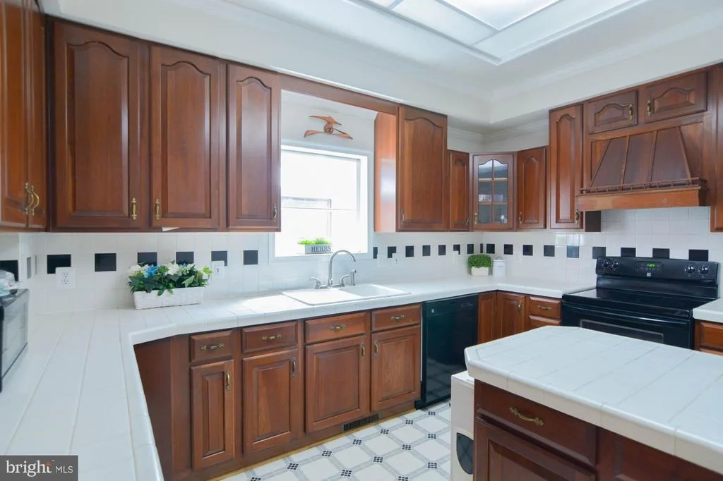 Photo of 13641 HOBART DRIVE