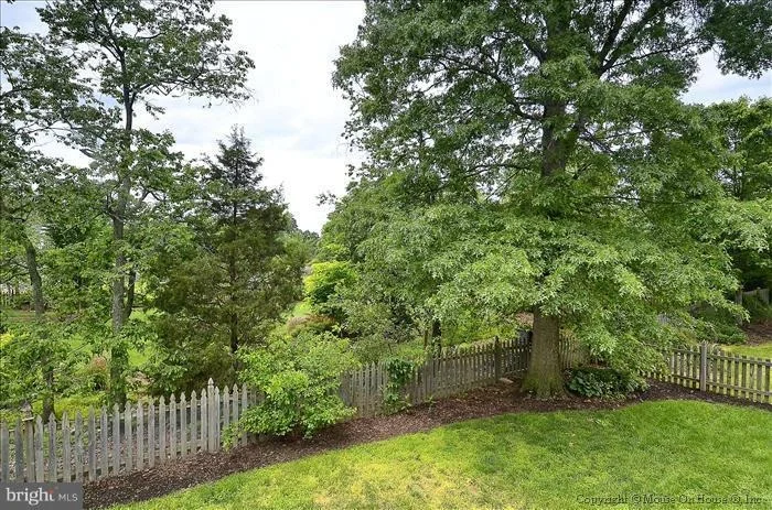 Photo of 25923 SARAZEN DRIVE