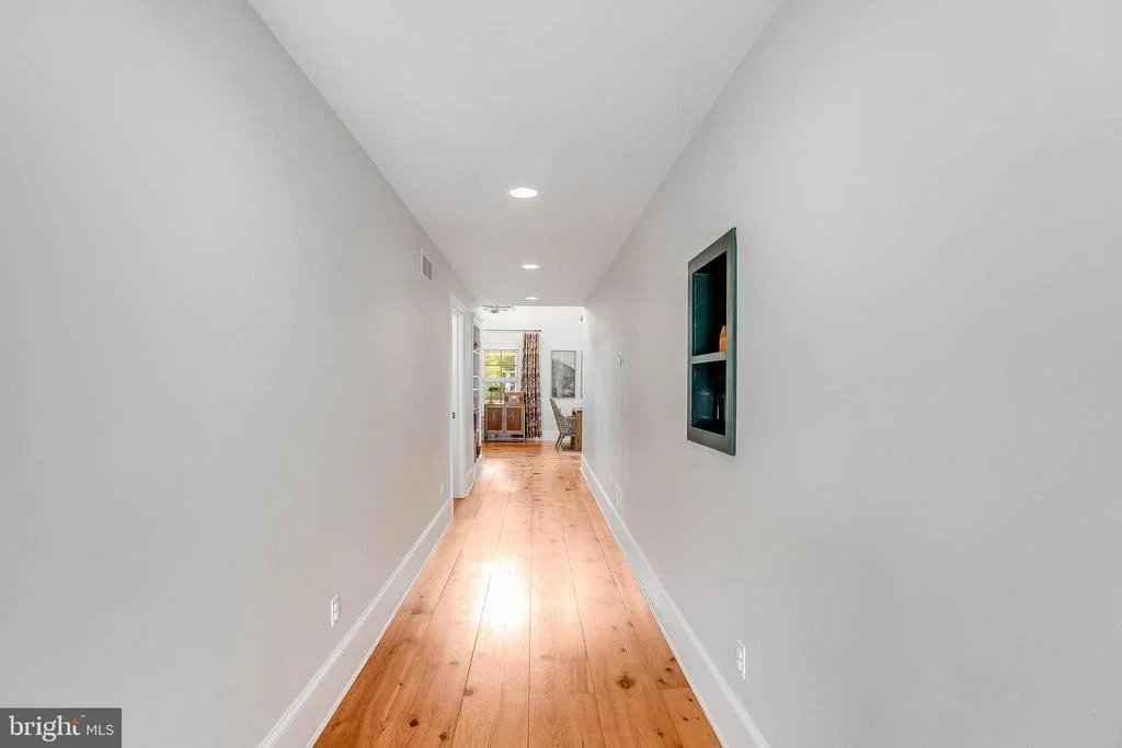 Photo of 30328 SEAFORD ROAD