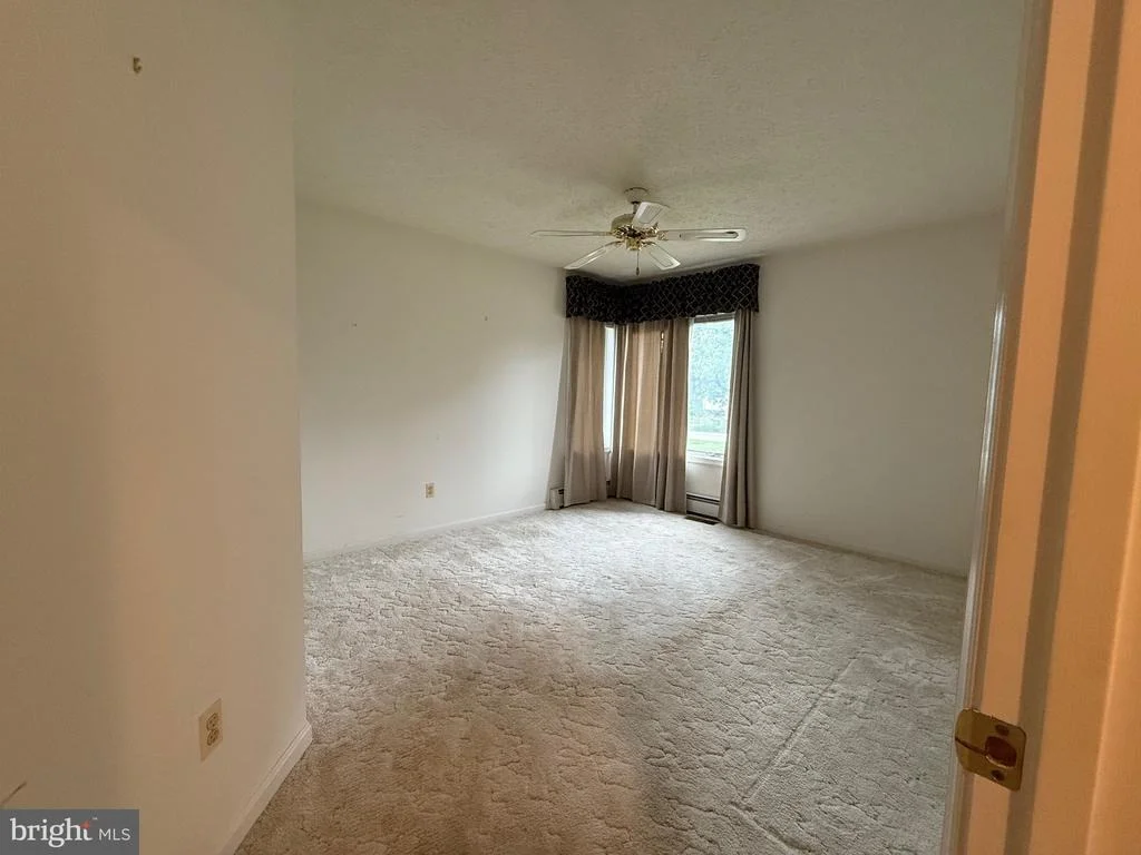 Photo of 7252 MEADOW LANE