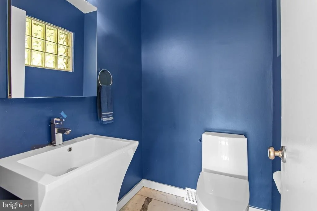 Photo of 6105 IVYMOUNT ROAD