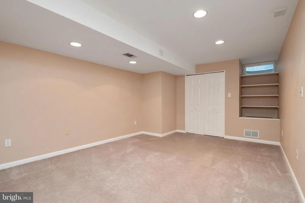 Photo of 2113 CROSSGATE DRIVE