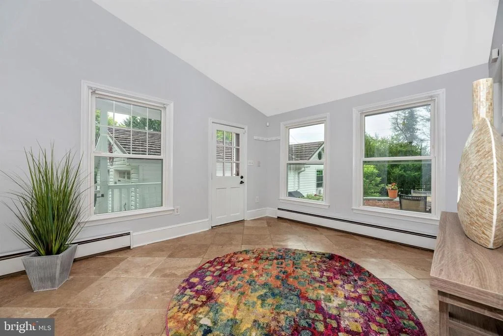 Photo of 15321 BARNESVILLE ROAD