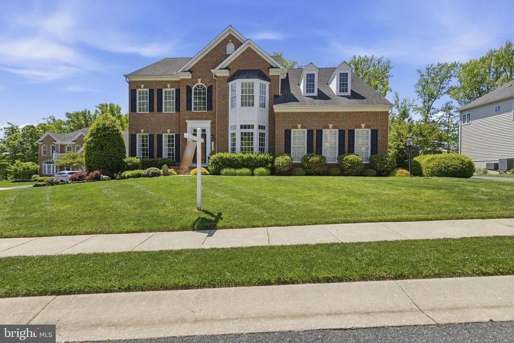Photo of 1124 OAK TREE DRIVE