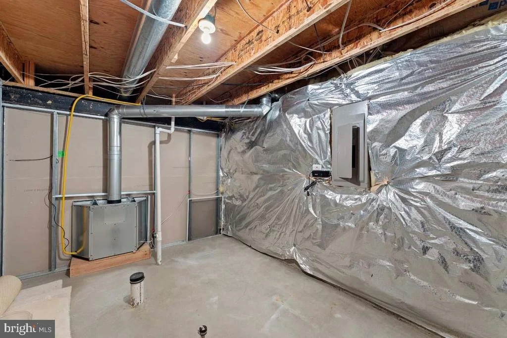 Photo of 15015 HUNTER MOUNTAIN LANE