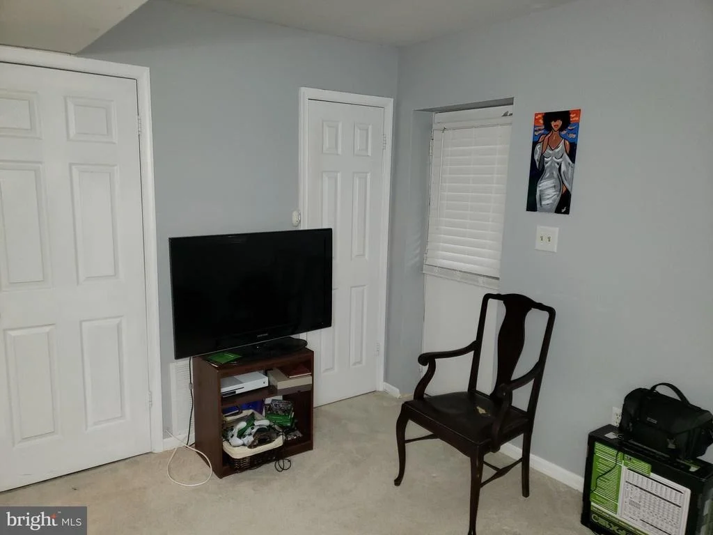 Photo of 9103 JOUSTING LANE