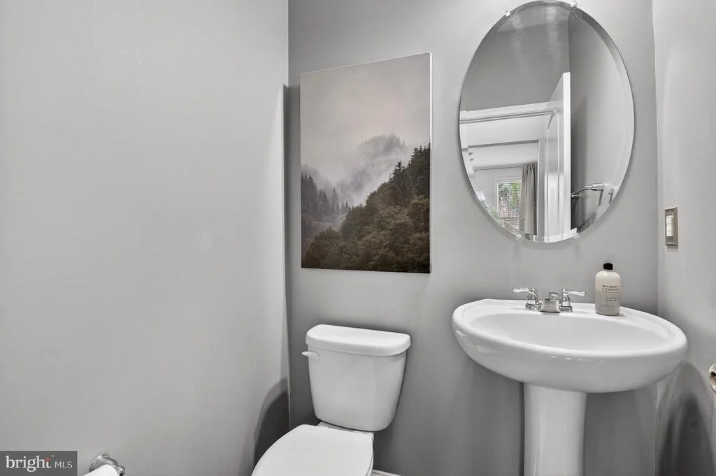 Photo of 2608 SAINT NICHOLAS WAY