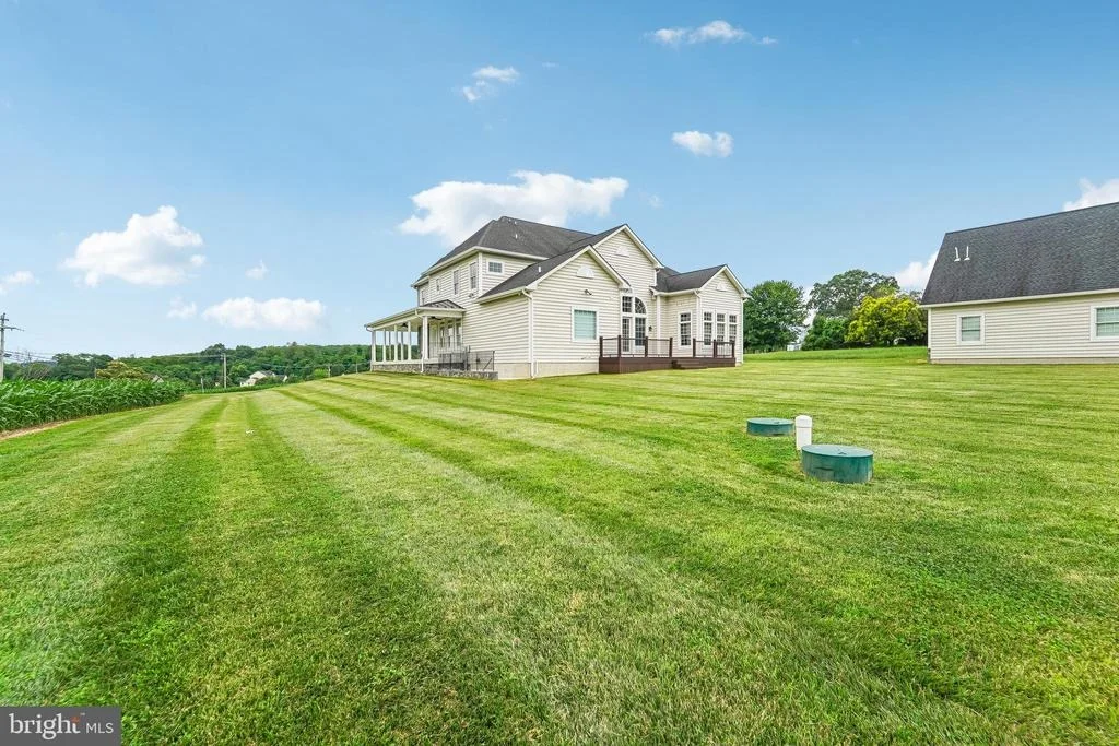 Photo of 1250 HEAPS ROAD