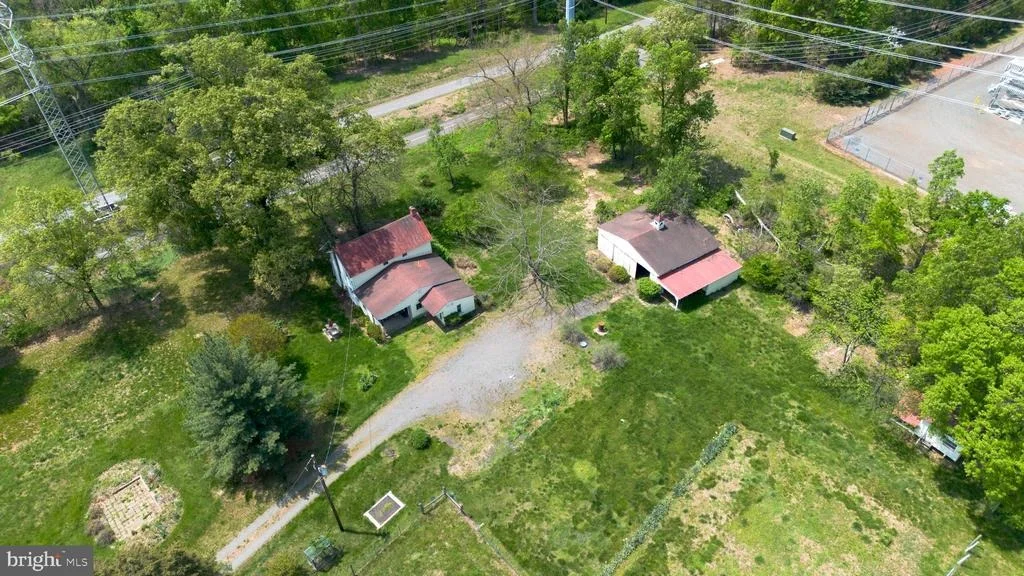 Photo of 43537 GRAVES LANE