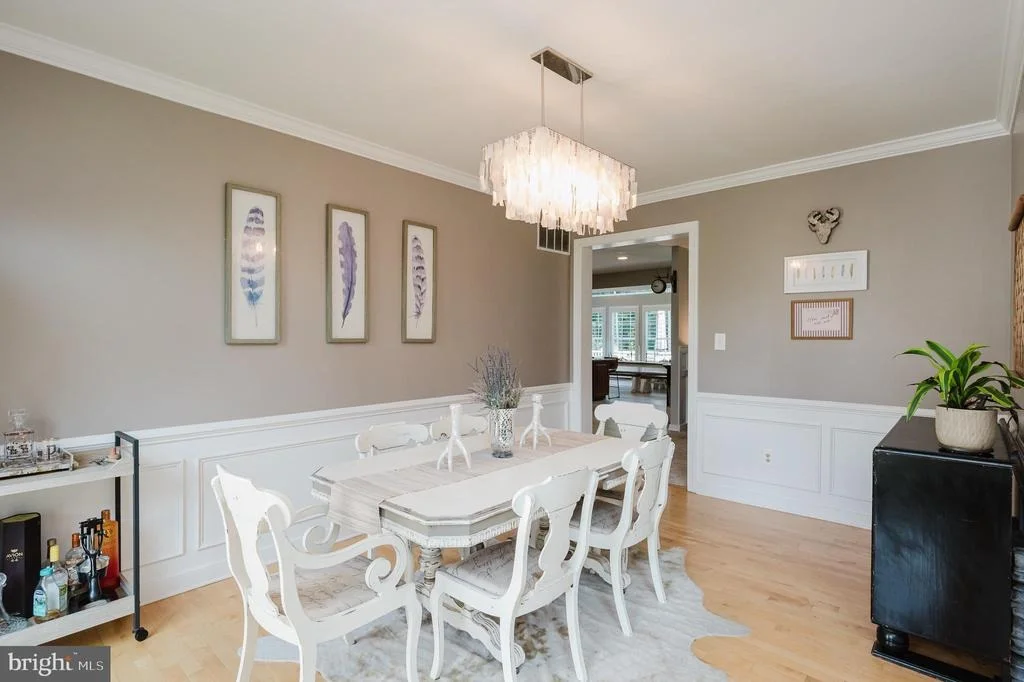 Photo of 2320 QUEENSBURY DRIVE