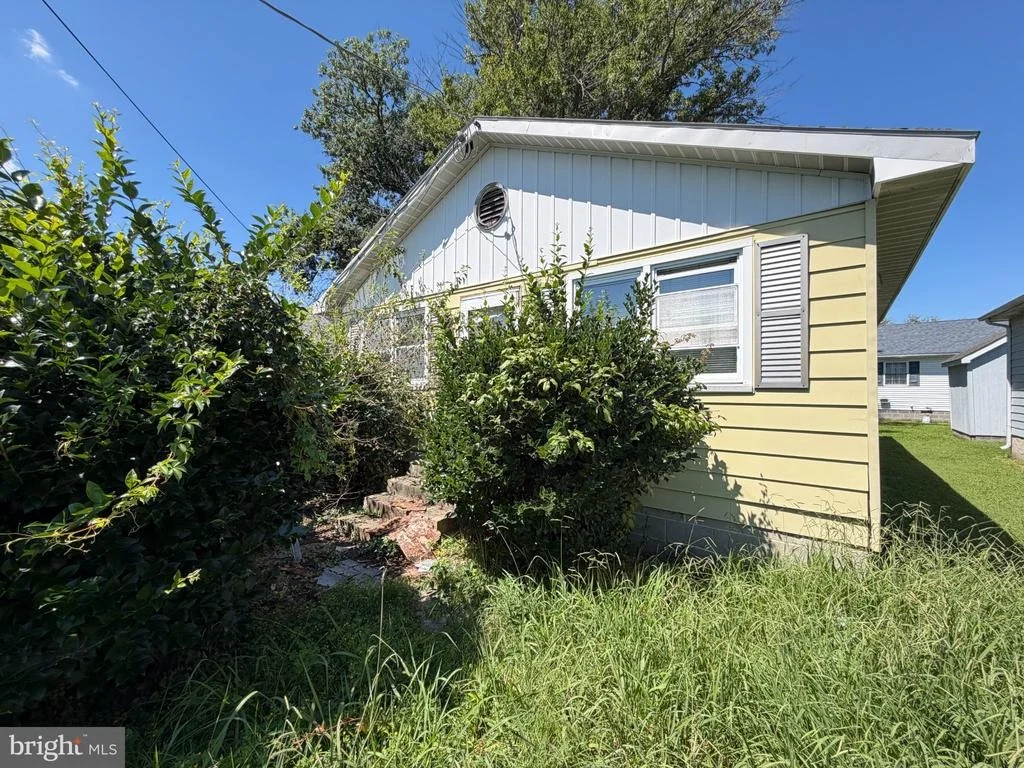 Photo of 703 HIGH STREET