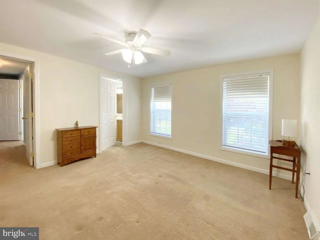 Photo of 4 MAYFAIR LANE