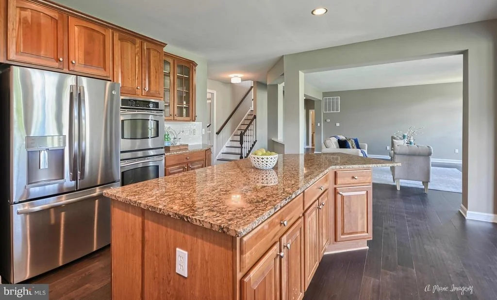 Photo of 402 GLENBROOK DRIVE