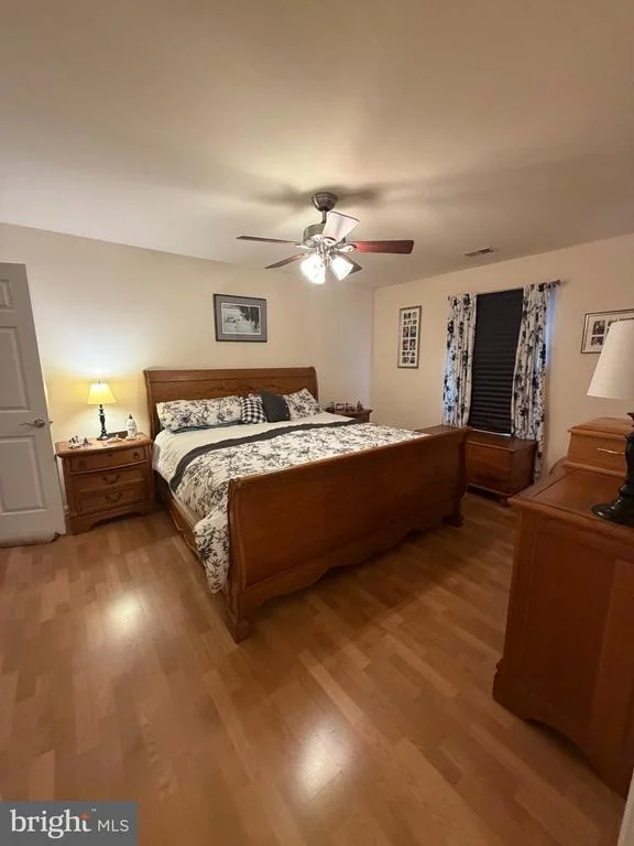 Photo of Unit 3D at 3810 NORMANDY DRIVE