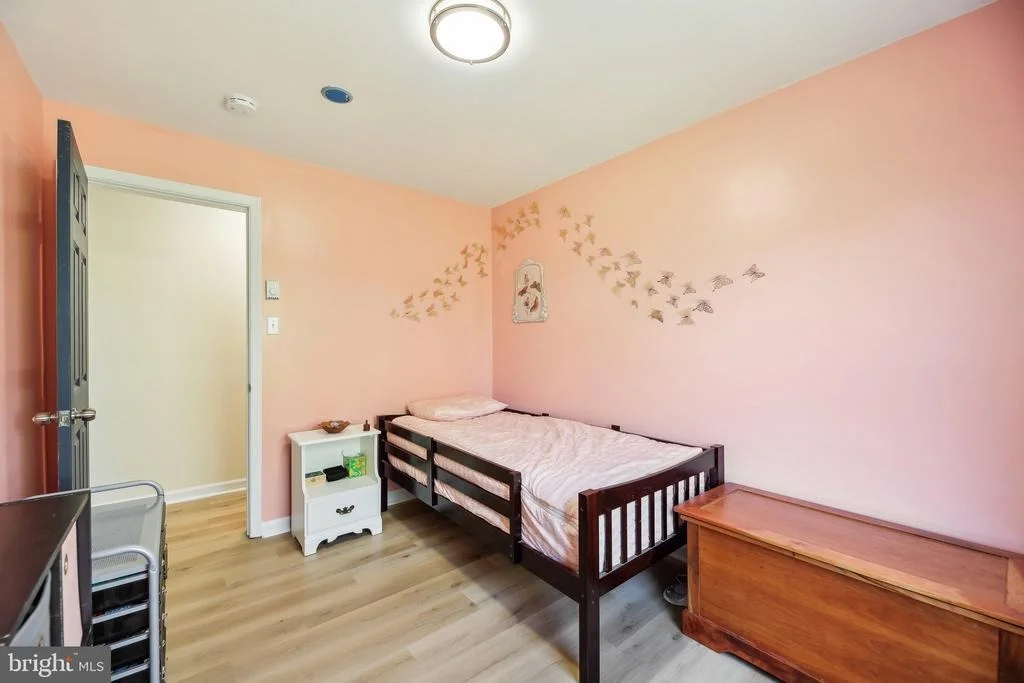 Photo of 11 10TH AVENUE