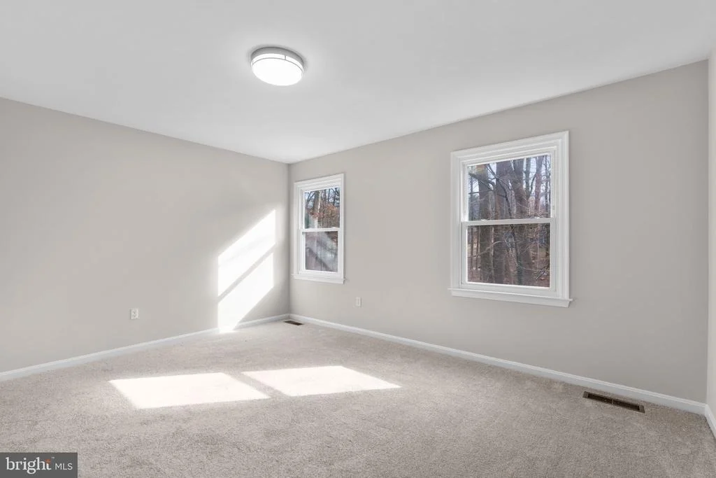 Photo of 12938 BYEFIELD DRIVE