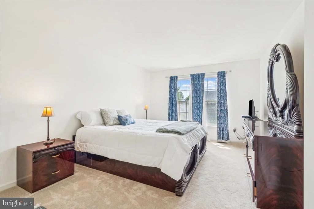 Photo of 5180 BOSCOMBE COURT
