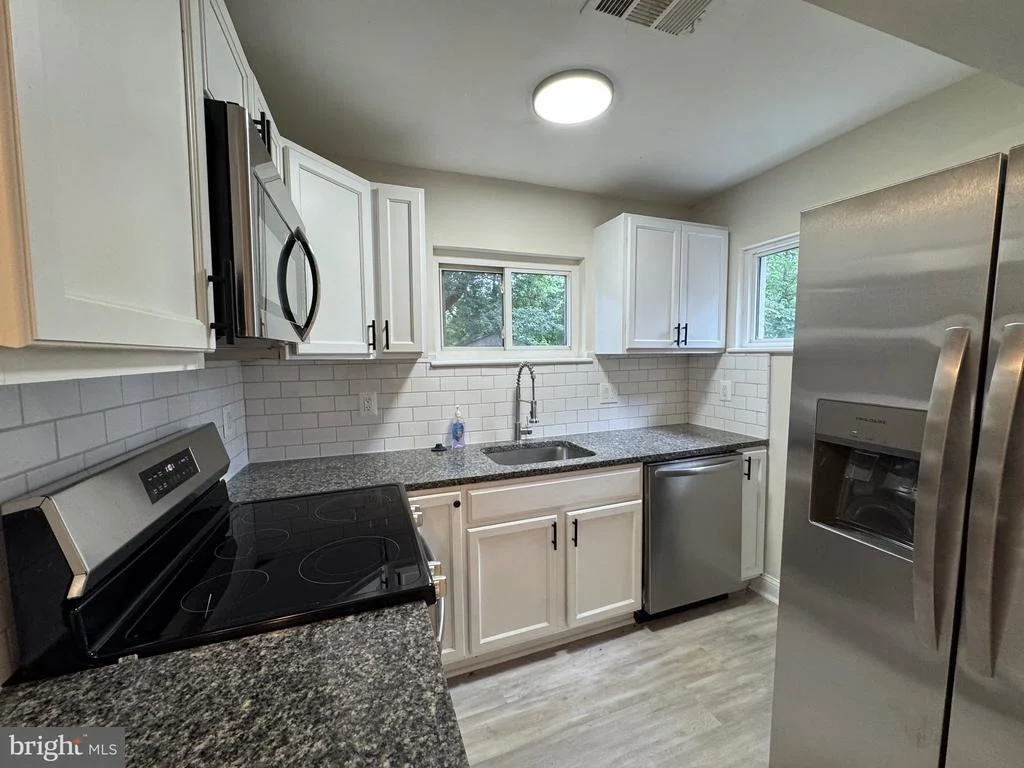 Photo of 3512 PUMPHREY DRIVE