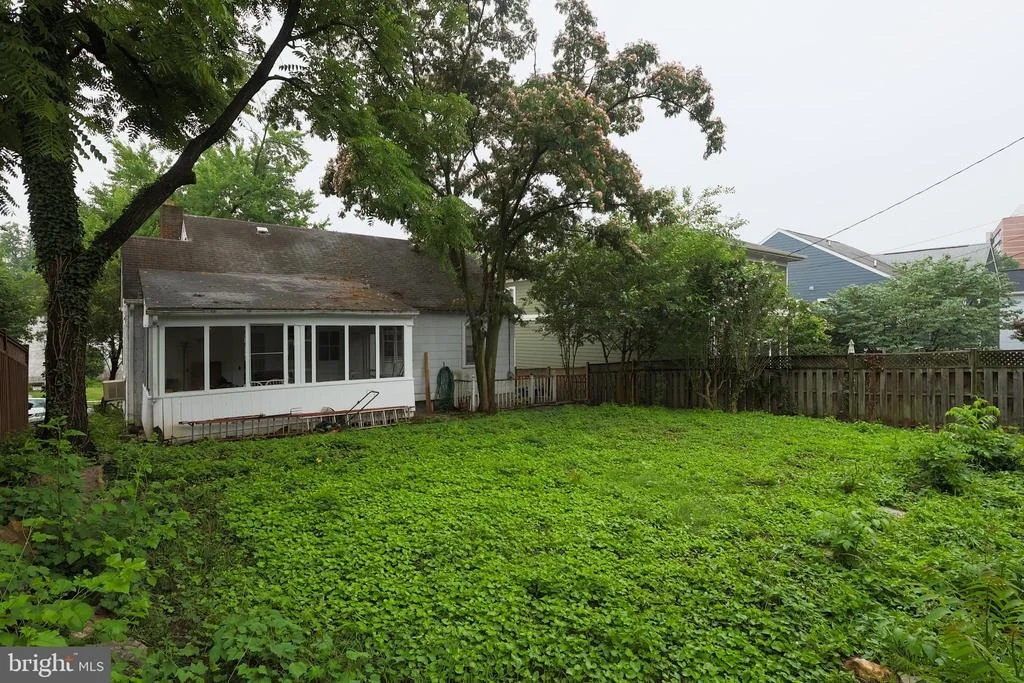 Photo of 4827 16TH ROAD N